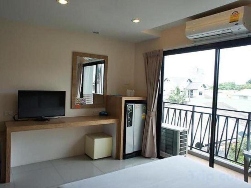 T5 Suites Паттая Екстер'єр фото